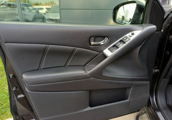 Подержанный автомобиль Nissan Murano Suv 2013 года (19 фото)