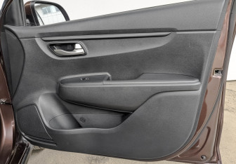 Подержанный автомобиль Kia Rio Hatchback 2022 года (24 фото)