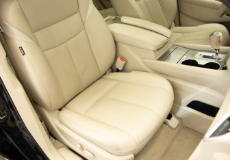 Подержанный автомобиль Nissan Murano Suv 2017 года (28 фото)