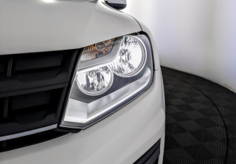 Подержанный автомобиль Volkswagen Amarok 2018 года (17 фото)