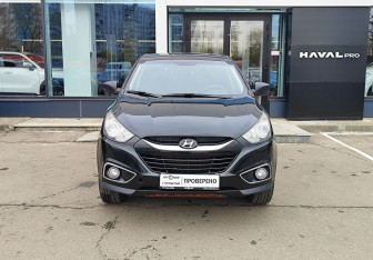 Подержанный автомобиль Hyundai ix35 2011 года (2 фото)