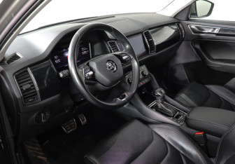 Подержанный автомобиль Skoda Kodiaq 2021 года (9 фото)