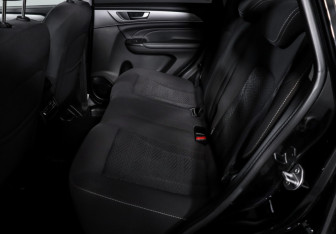 Подержанный автомобиль Haval M6 2023 года (10 фото)