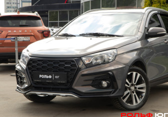 Подержанный автомобиль LADA (ВАЗ) Vesta Wagon 2019 года (19 фото)