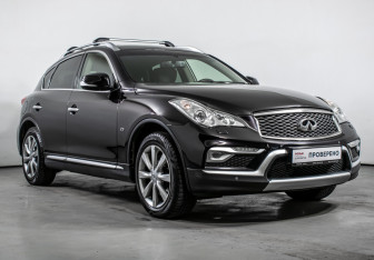 Подержанный автомобиль Infiniti QX50 2016 года (3 фото)