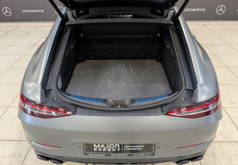 Подержанный автомобиль Mercedes-Benz AMG GT Liftback 2021 года (10 фото)