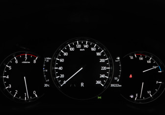 Подержанный автомобиль Mazda CX-5 2023 года (11 фото)