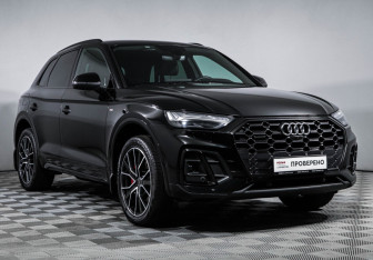 Подержанный автомобиль Audi Q5 2021 года (3 фото)