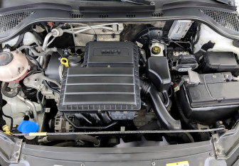 Подержанный автомобиль Skoda Rapid Liftback 2021 года (9 фото)