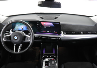 Подержанный автомобиль BMW X2 2024 года (11 фото)