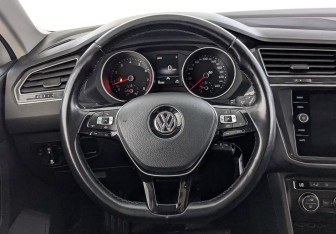 Подержанный автомобиль Volkswagen Tiguan 2020 года (22 фото)