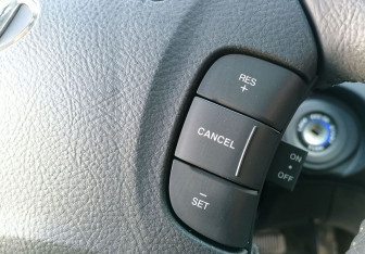 Подержанный автомобиль Hyundai Grandeur 2008 года (13 фото)