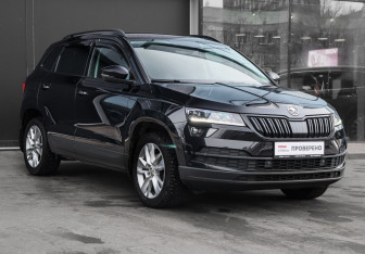 Подержанный автомобиль Skoda Karoq 2020 года (3 фото)