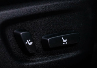 Подержанный автомобиль Toyota Camry Sedan 2015 года (18 фото)