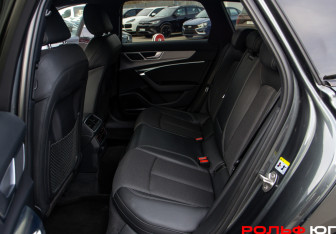Подержанный автомобиль Audi A6 Wagon 2019 года (8 фото)