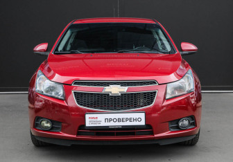Подержанный автомобиль Chevrolet Cruze Sedan 2011 года (2 фото)