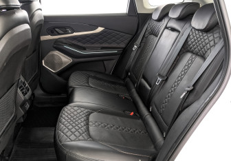 Подержанный автомобиль Exeed TXL 2022 года (18 фото)