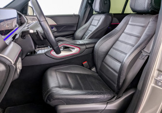 Подержанный автомобиль Mercedes-Benz GLE 2020 года (21 фото)