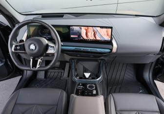 Подержанный автомобиль BMW X3 2025 года (16 фото)