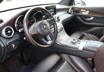 Подержанный автомобиль Mercedes-Benz GLC Coupe 2017 года (13 фото)