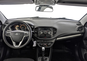 Подержанный автомобиль LADA (ВАЗ) Vesta Sedan 2020 года (14 фото)