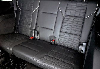 Подержанный автомобиль Cadillac Escalade Suv 2022 года (29 фото)