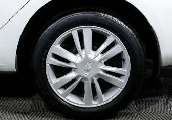 Подержанный автомобиль LADA (ВАЗ) Vesta Sedan 2018 года (8 фото)