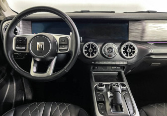 Подержанный автомобиль Tank 300 2023 года (12 фото)