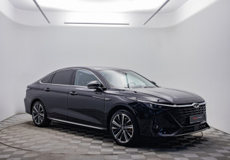 Подержанный автомобиль Chery Arrizo 8 2023 года (3 фото)