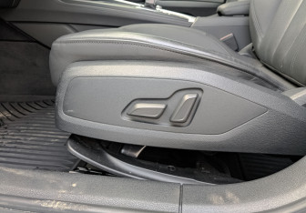 Подержанный автомобиль Audi A4 allroad 2021 года (21 фото)