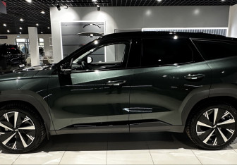 Подержанный автомобиль Geely Atlas 2024 года (2 фото)