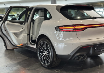 Новый Porsche Macan 2026 (9 фото)
