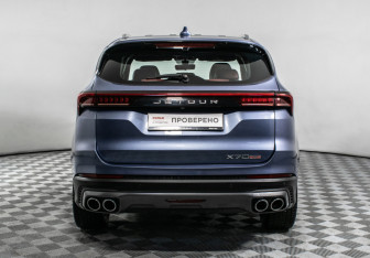 Подержанный автомобиль Jetour X70 Plus 2023 года (6 фото)