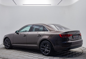 Подержанный автомобиль Audi A4 Sedan 2016 года (3 фото)