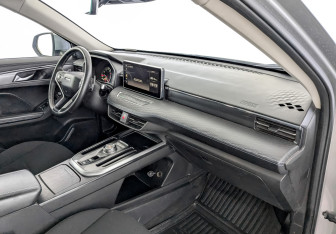 Подержанный автомобиль Haval Jolion 2022 года (11 фото)