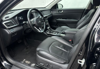 Подержанный автомобиль Kia Optima Sedan 2020 года (9 фото)