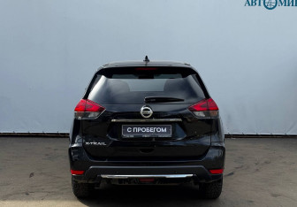 Подержанный автомобиль Nissan X-Trail 2019 года (7 фото)