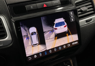 Подержанный автомобиль Volkswagen Touareg 2013 года (17 фото)