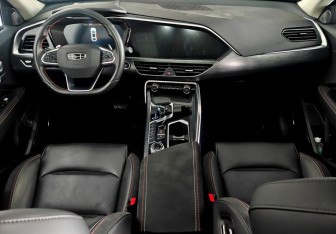 Подержанный автомобиль Geely Tugella 2021 года (9 фото)