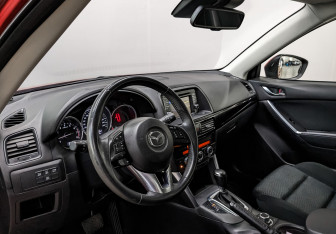 Подержанный автомобиль Mazda CX-5 2014 года (15 фото)