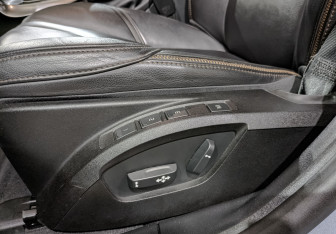 Подержанный автомобиль Volvo V40 Hatchback 2019 года (26 фото)