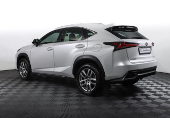 Подержанный автомобиль Lexus NX 2019 года (7 фото)