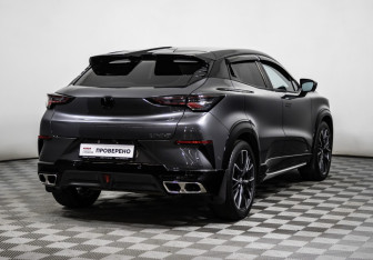 Подержанный автомобиль Changan UNI-T 2023 года (5 фото)