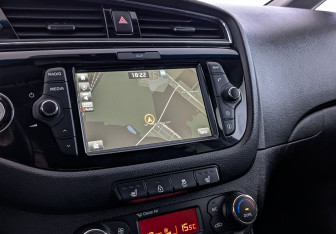 Подержанный автомобиль Kia Ceed Wagon 2017 года (29 фото)