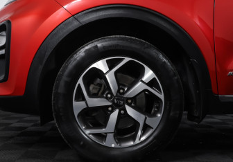 Подержанный автомобиль Kia Sportage 2019 года (25 фото)