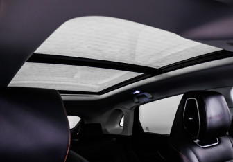 Подержанный автомобиль Changan UNI-K 2023 года (26 фото)