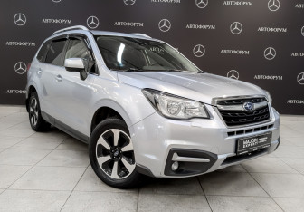 Подержанный автомобиль Subaru Forester Suv 2016 года (3 фото)