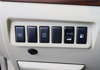 Подержанный автомобиль Nissan Teana 2012 года (21 фото)