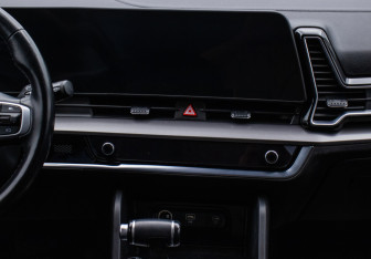 Подержанный автомобиль Kia Sportage 2022 года (14 фото)