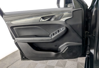 Подержанный автомобиль Haval Jolion 2022 года (19 фото)